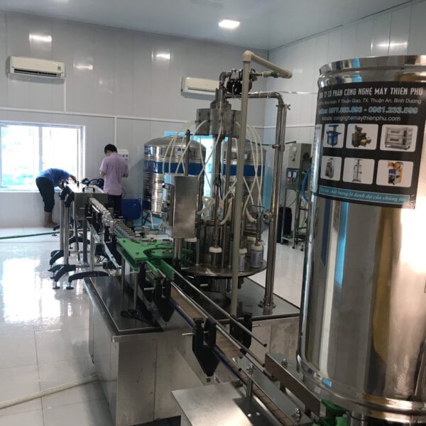 Dây Chuyền Sản Xuất Nước Uống Đóng Lon 8 day chuyen san xuat 4