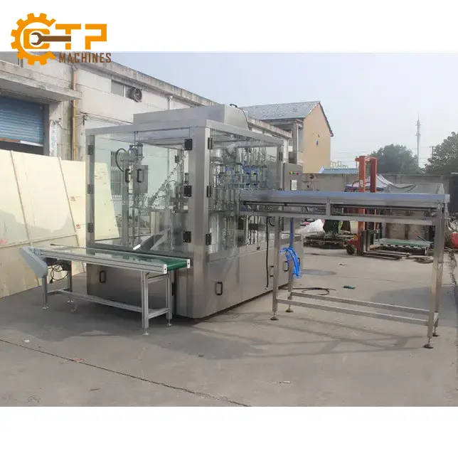 Máy Chiết Rót Chất Lỏng Dạng Túi 8 Được cấu tạo từ chất liệu cao cấp nâng cao tuổi thọ