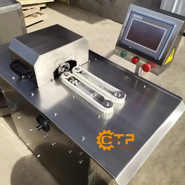 Máy Buộc Đầu Xúc Xích AK-400 9 may buoc dau xuc xich ak 400 3