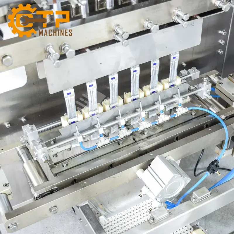 Máy Đóng Gói Bột Gia Vị 25 may dong goi bot gia vi 04