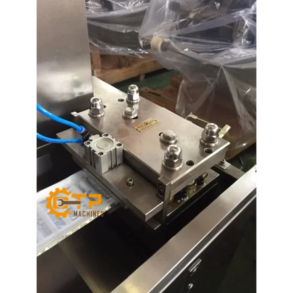 Máy Đóng Gói Vỉ Thuốc Dạng Lỏng DPB-140 11 may dong goi vi thuoc dang long dpb 140 5