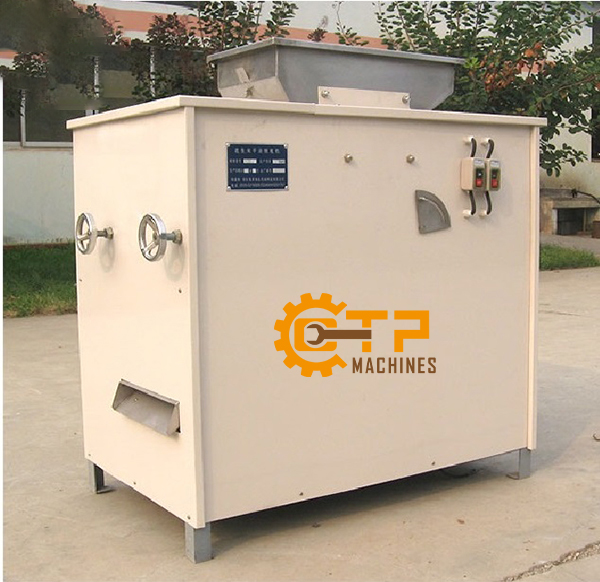 Máy Bóc Vỏ Lụa Hạt Lạc SMCT-300 14 Được cấu tạo từ chất liệu cao cấp nâng cao tuổi thọ